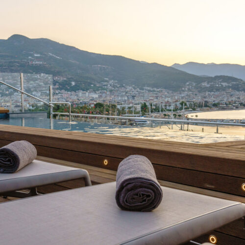 Noa Rooftop by Numa Port Alanya-6