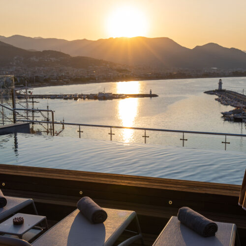 Noa Rooftop by Numa Port Alanya-9